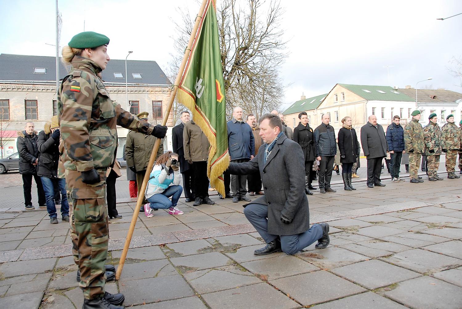 Šaulių sąjungoje – naujų narių antplūdis / Šaulių priesaika Ukmergėje.  Gedimino Nemunaičio nuotr.