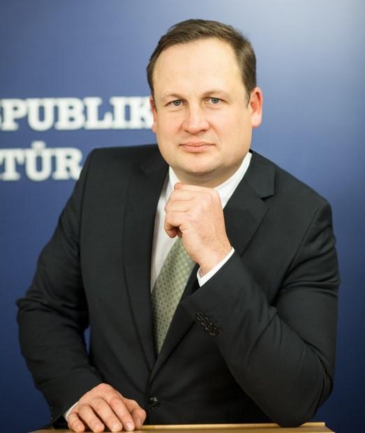 Seimas pritarė E. Pašilio atleidimui /