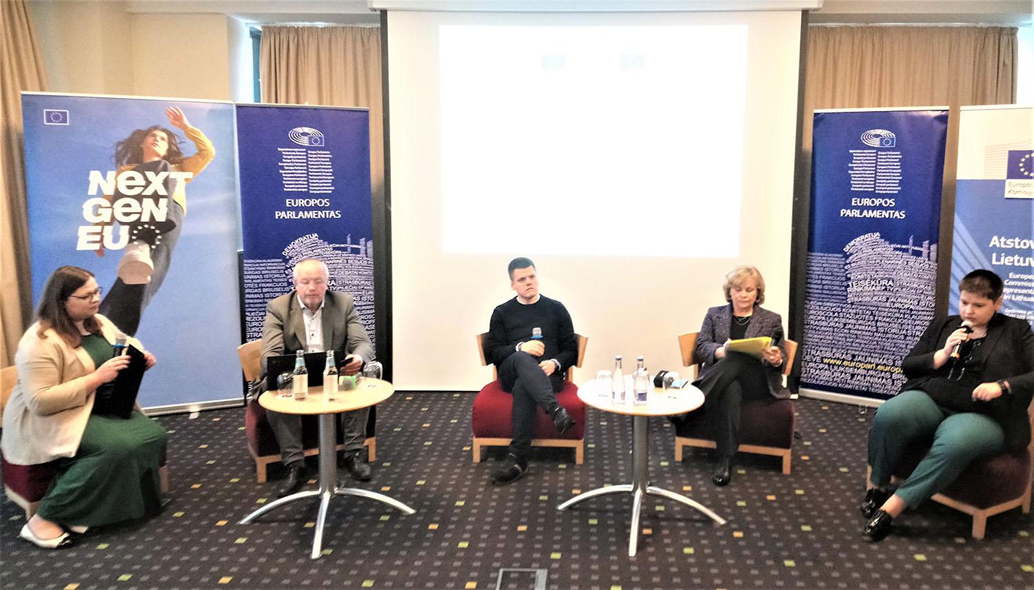 Seminare – aktualiausios Europos Sąjungos temos / Seminaro svečiai – Europos Parlamento nariai Rasa Juknevičienė