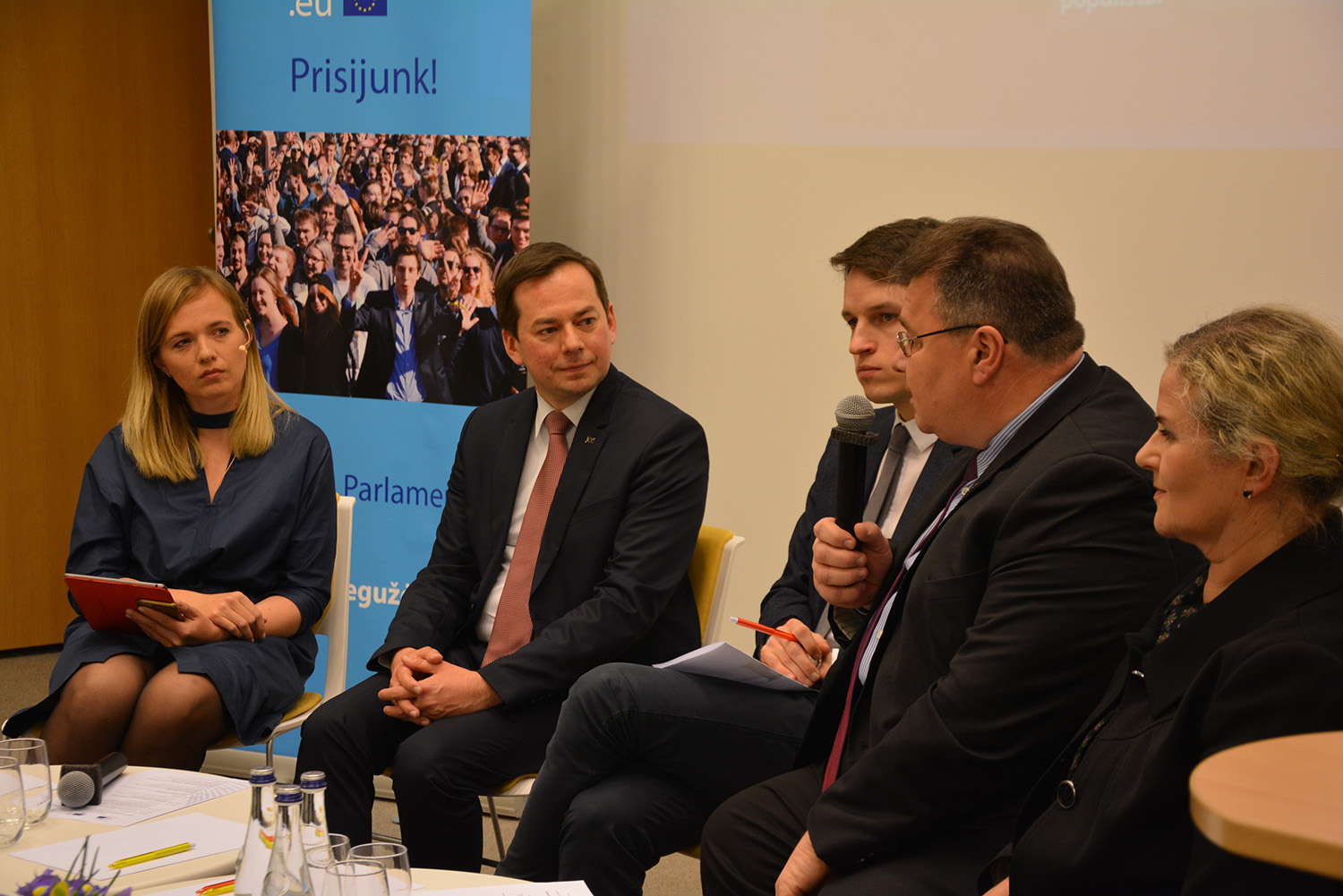 Lietuvos pasiekimus ir perspektyvas / Seminaro dalyviai ir svečiai.