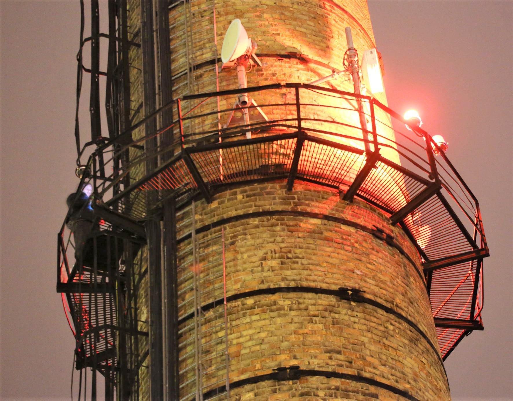 Specialiąsias tarnybas sukėlė užlipęs ant kamino / Dainiaus Vyto nuotr.