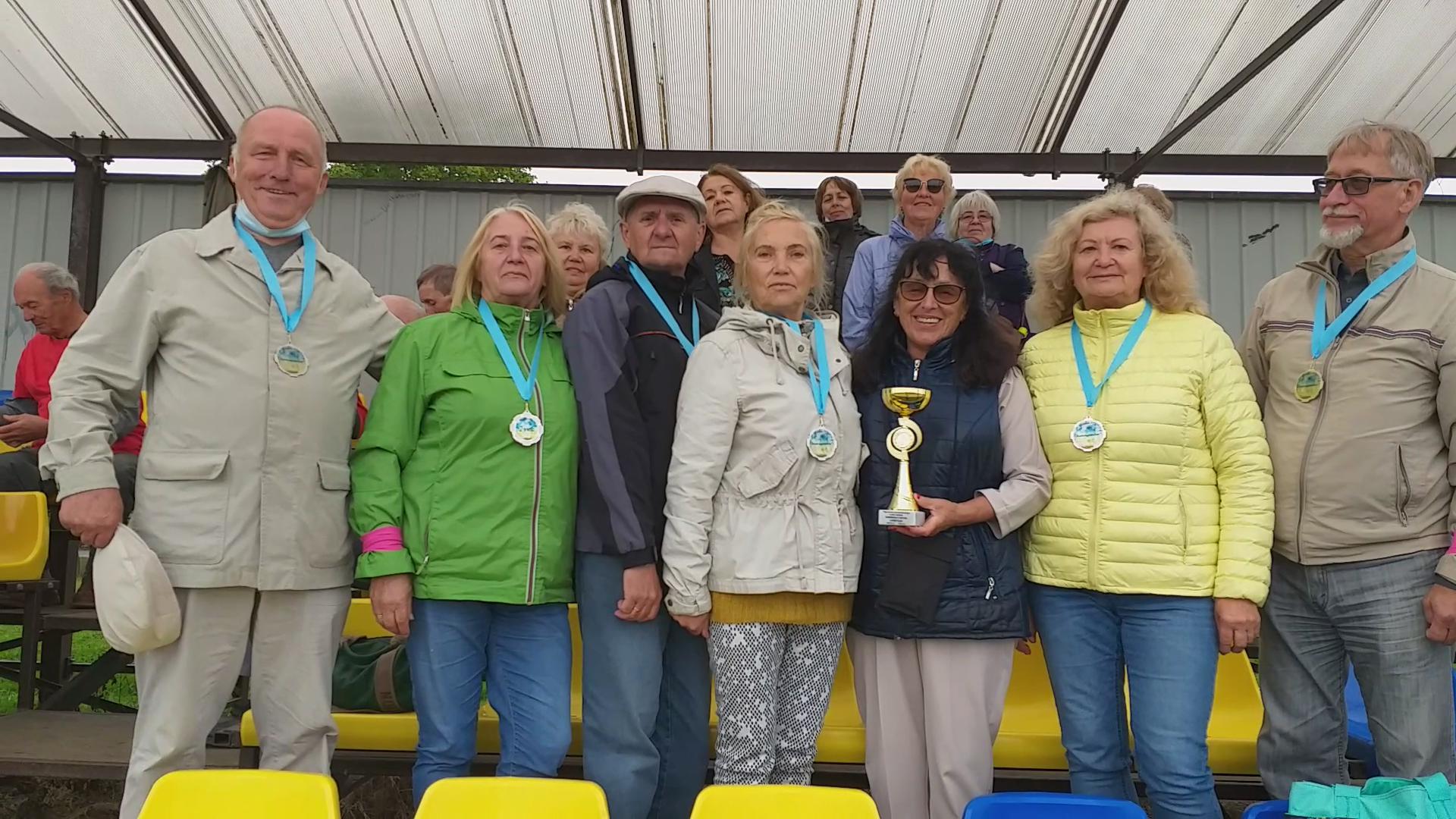 Sportuoti niekada nevėlu / Ukmergiškiai dalyvavo sporto šventėje.