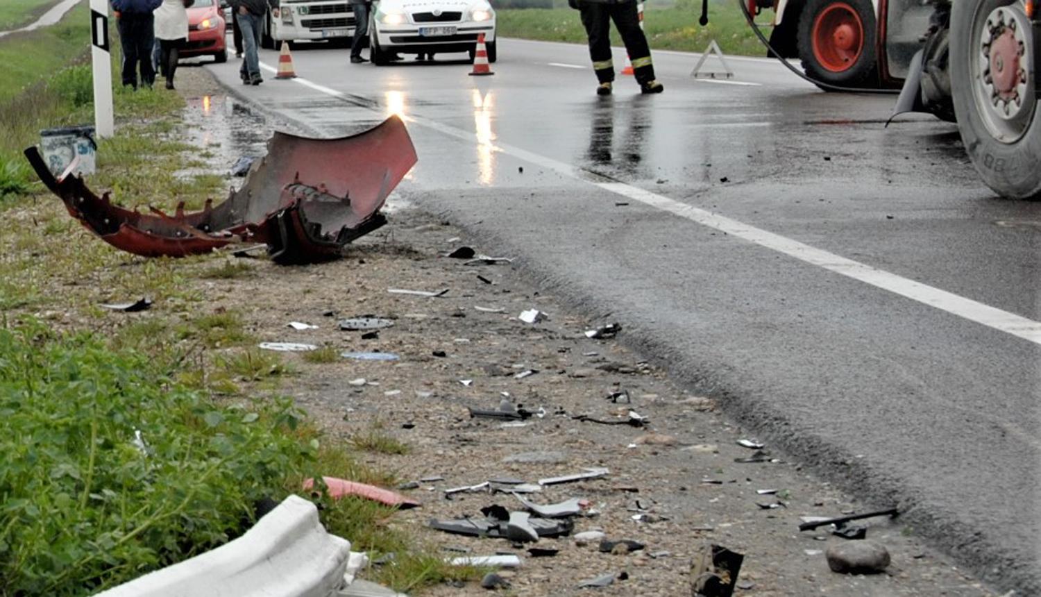 Sukčiai kėsinasi milijoninių sumų / Tyčiniai įvykiai gali sukelti ne tik finansinius nuostolius