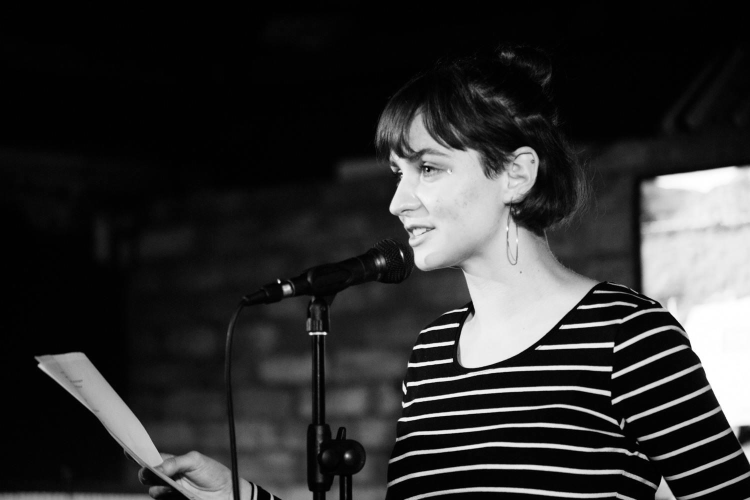 Svajoja padovanoti miestui spalvotą sieną / Guoda – viename iš slemo skaitymų konkursų. Asmeninio archyvo nuotr.