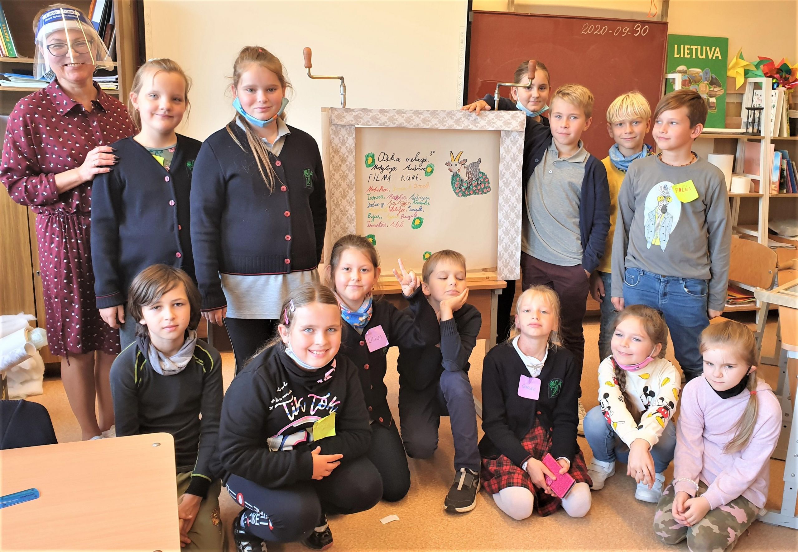 Teatro edukacijos su katinu Murkliu palydi į lietuviškas pasakas / Įgyvendinant teatro menų edukacijų projektą