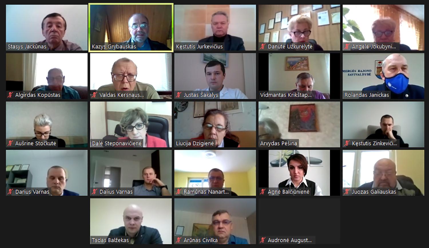 Tvirtinti klausimai diskusijų nesukėlė / Savivaldybės tarybos posėdis vyko nuotoliniu būdu.