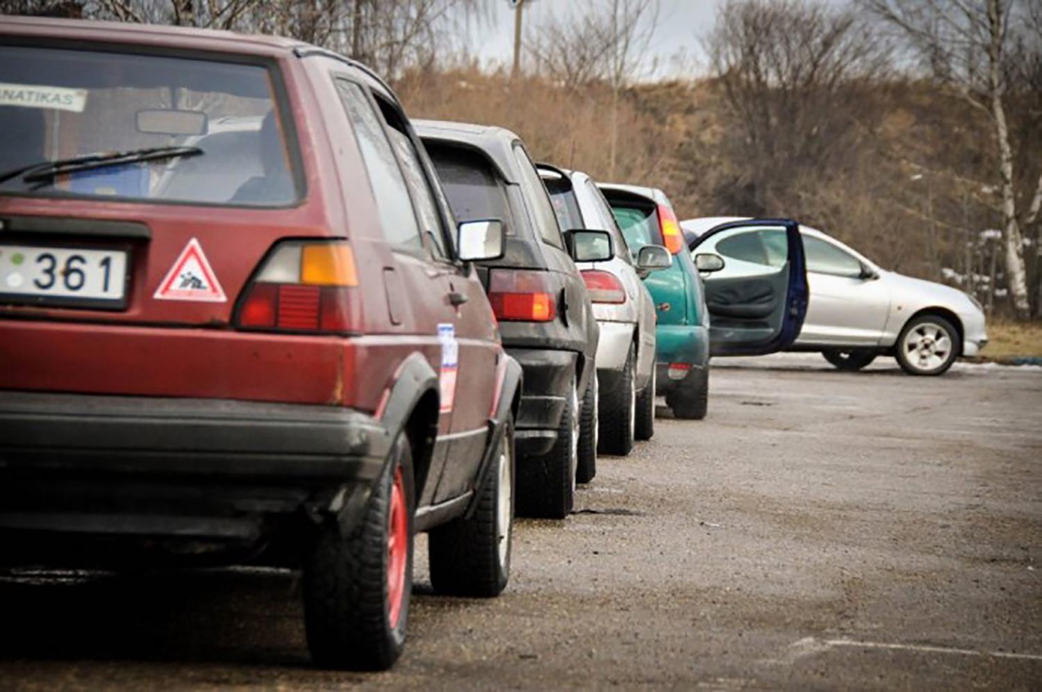 Ukmergėje – pirmasis „Autobilis.lt“ slalomo taurės etapas /