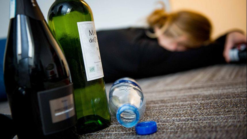 Ukmergės rajone – sukrečianti drama: į namus įsibrovę girtutėliai jaunuoliai išprievartavo senolę / © Edvard Blaževič