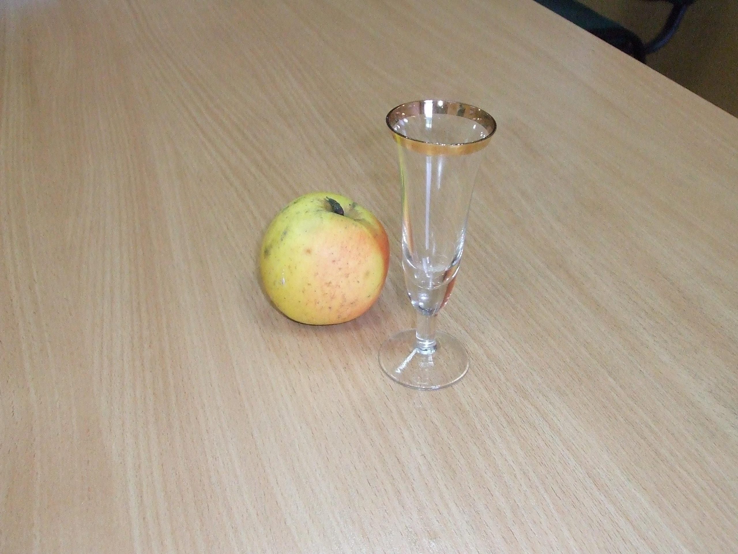 Ukmergiškis išradingai slėpė naminę / Ukmergiškis išradingai slėpė naminę