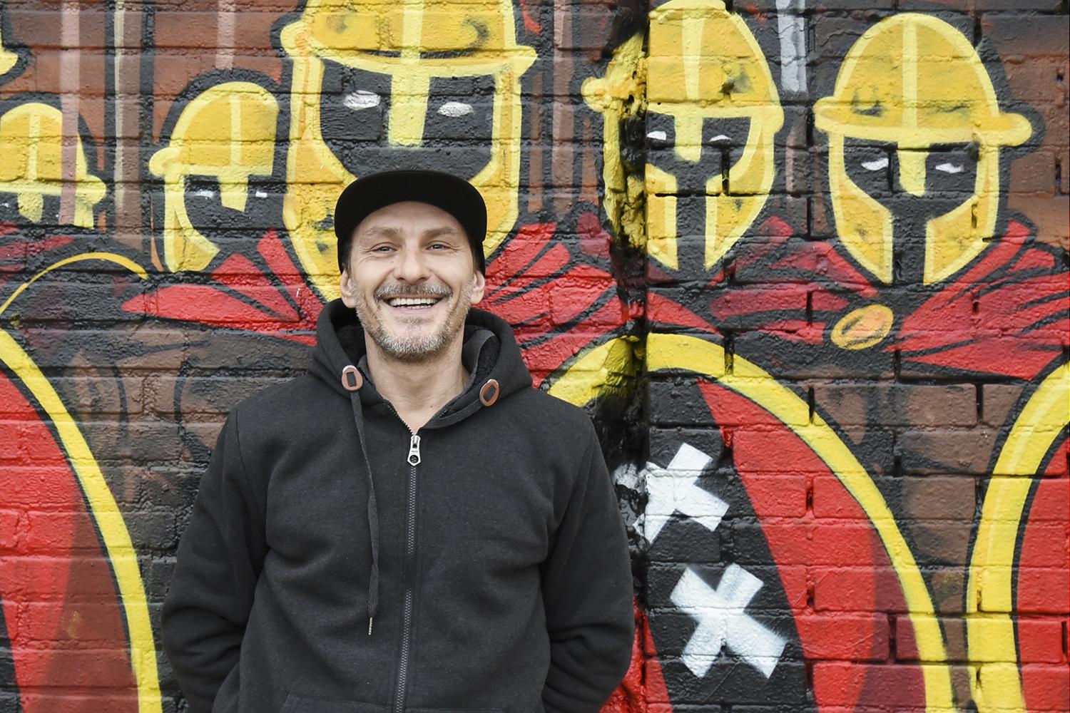 Ukmergiškis T. Krivickas ir grupė „Requiem“ pristato naują dainą / T. Krivickas po pertraukos vėl – Lietuvos muzikos pasaulyje.