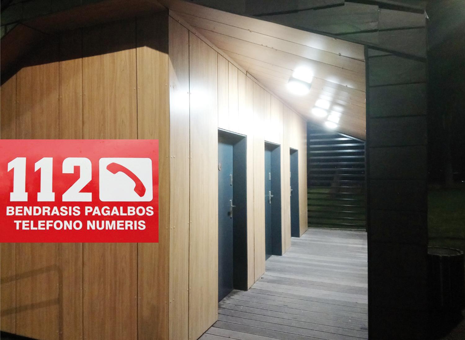 Už viešojo tualeto paslaugas teks mokėti / Viešasis tualetas veikia ir sutemus. Tačiau