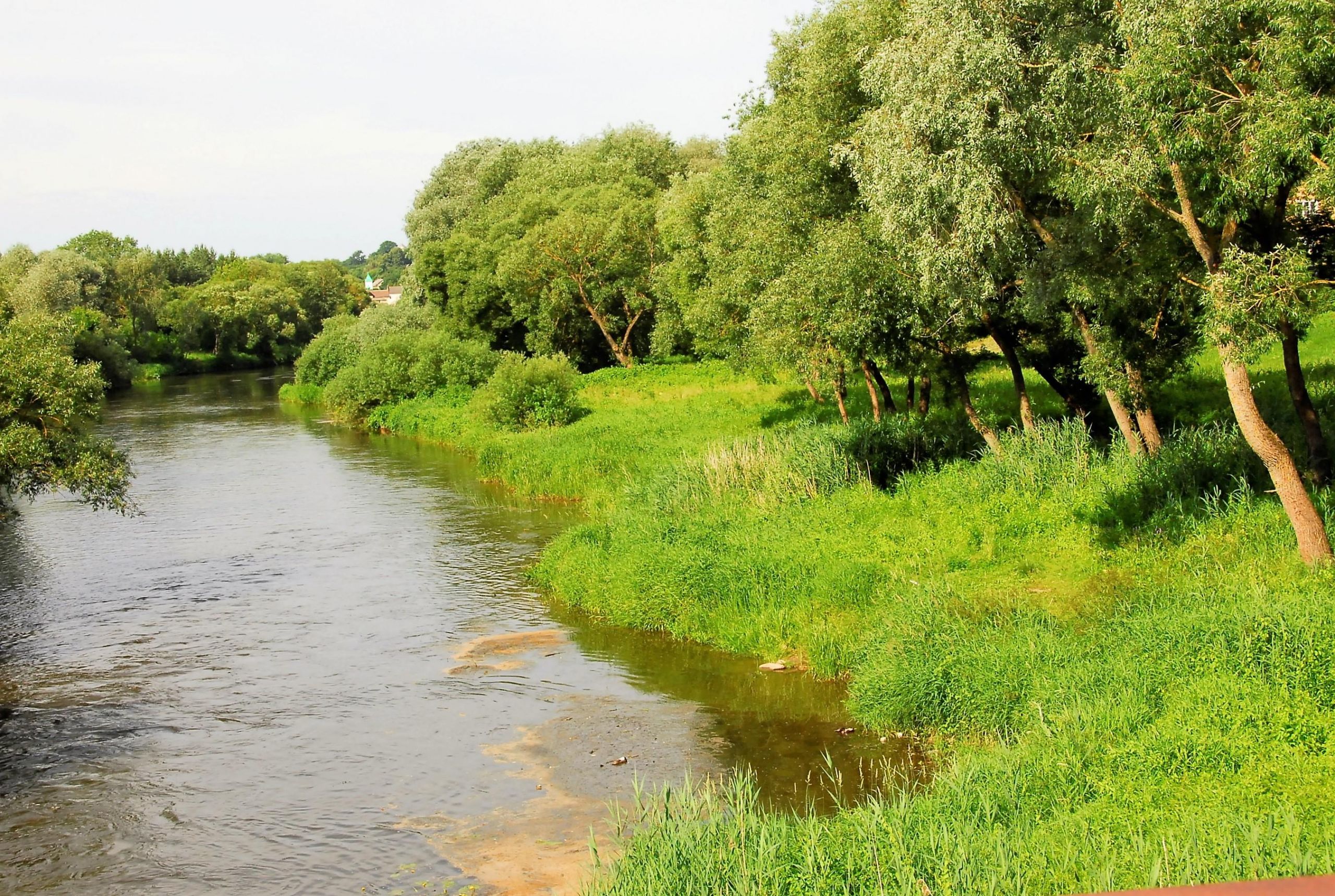 Vanduo švarus – maudytis galima /