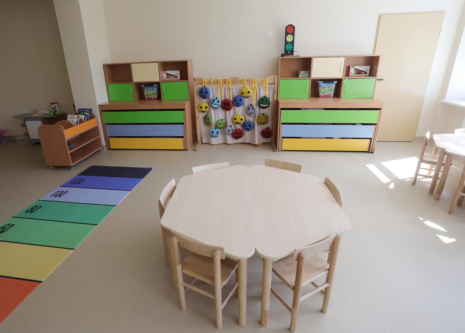 „Žiogelyje“ duris atvėrė atnaujintos grupės / Žiogelyje“ – atsinaujinusios erdvės.