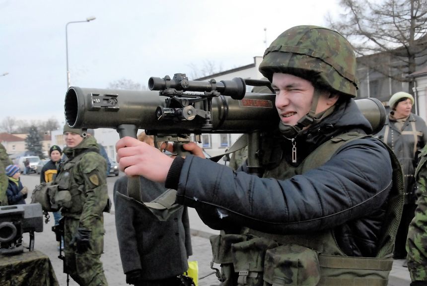 Vyks karinės pratybos