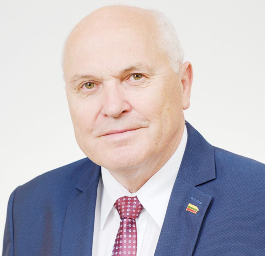 Vieta atstatyta, bet į Savivaldybės tarybą dabar nepateks