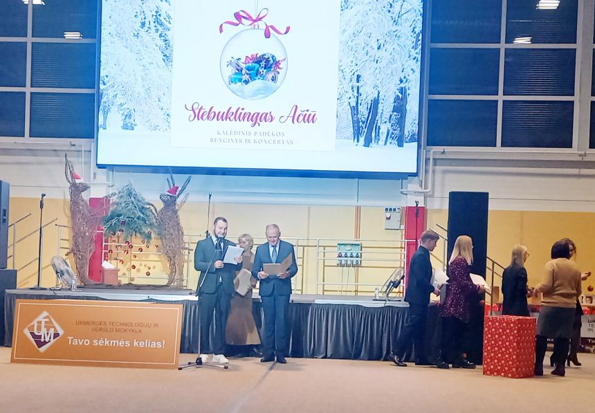 Padėkos – ir mokiniams, ir mokyklos bičiuliams