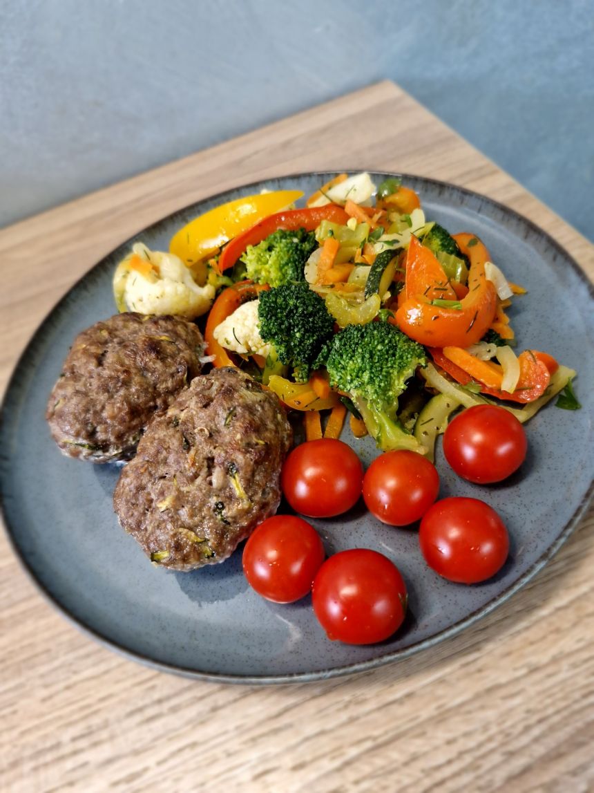 Jautienos maltinukai su cukinija ir varške