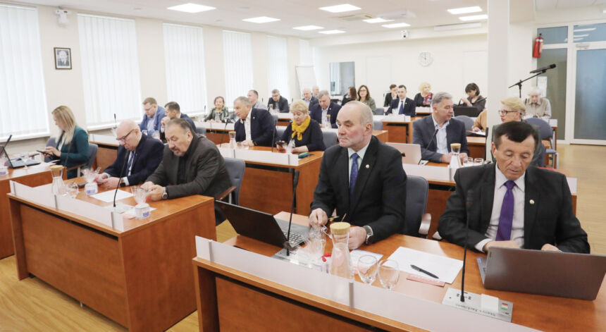 Beveik visiems klausimams buvo pritarta vienbalsiai