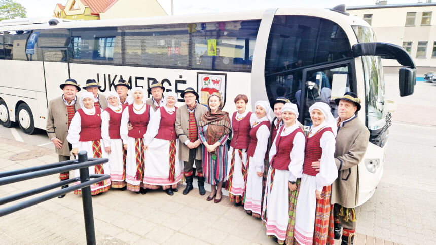 Šokdami garsiname Ukmergę ir Lietuvą