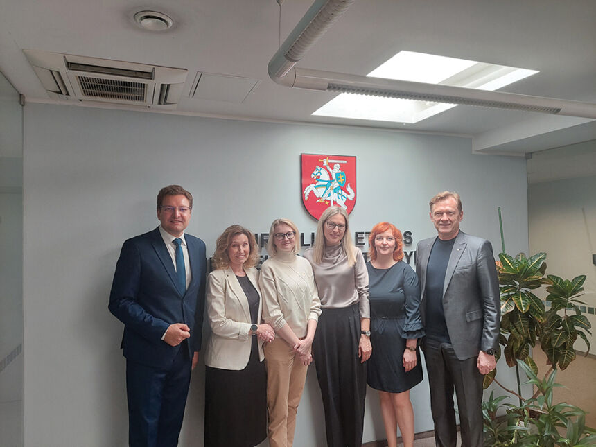 Kultūros viceministras Vokietijoje pristatė autoritarinių režimų keliamas informacines grėsmes