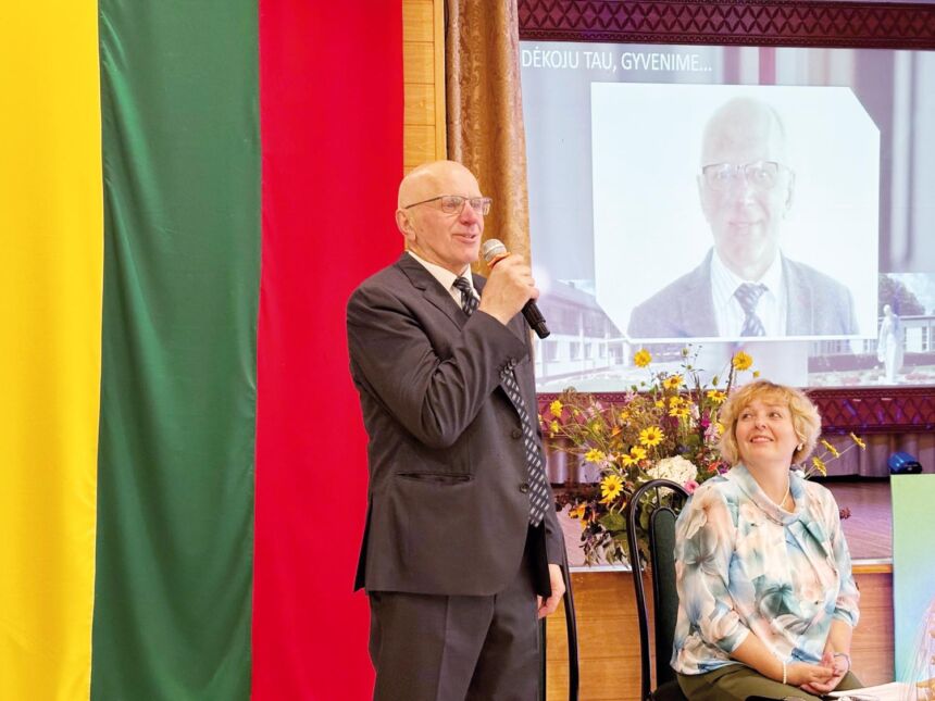 Atsisveikino su Jasiuliškių socialinės globos namų vadovu