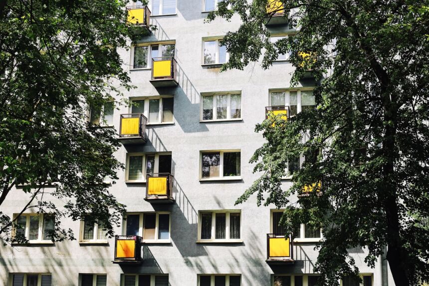 Ekspertai: apsidraudę, bet ar apsaugoti – kas trečias gyventojas nežino savo būsto draudimo galimybių