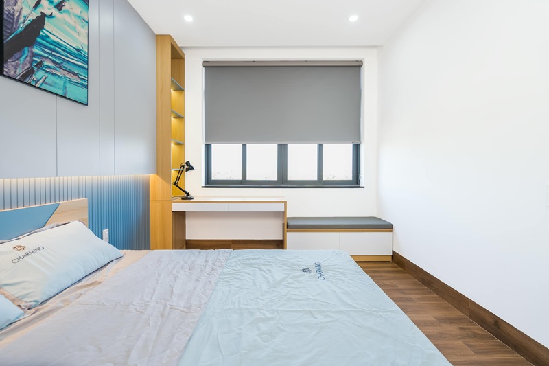 Roletai miegamajame: kokius pasirinkti geram poilsiui ir visiškam užtamsinimui?