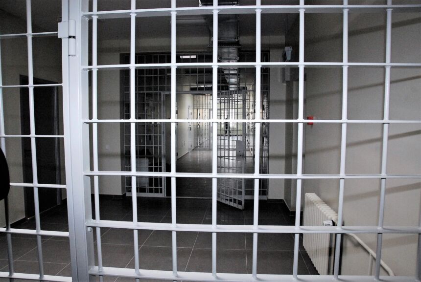 Už vairavimą esant neblaiviam – laisvės atėmimas