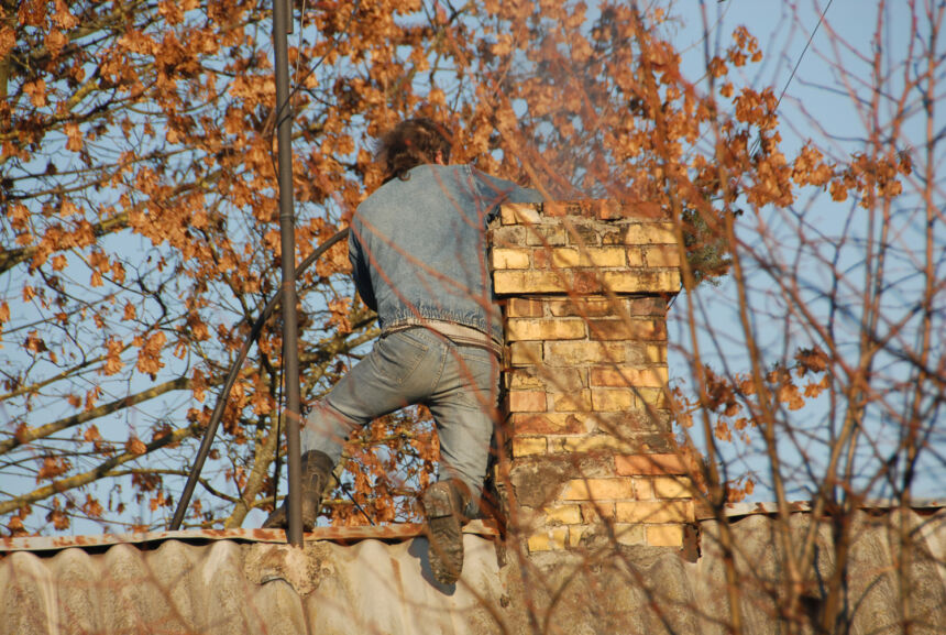 Kaminą išvalyti privaloma