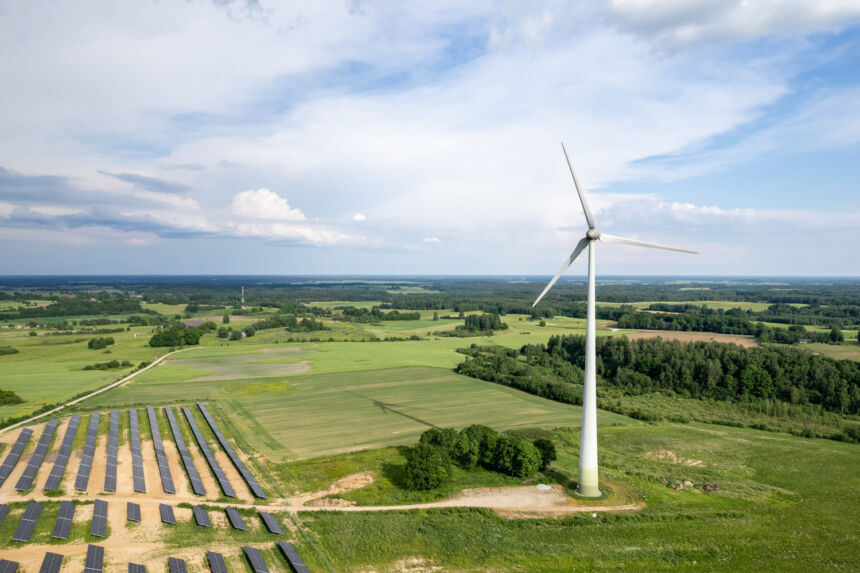 Ukmergės rajone kyla pirmosios vėjo jėgainės