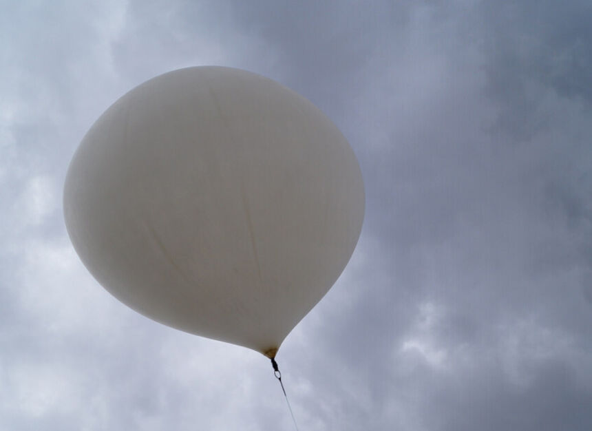 Ukmergę pasiekė kontrabandinis oro balionas