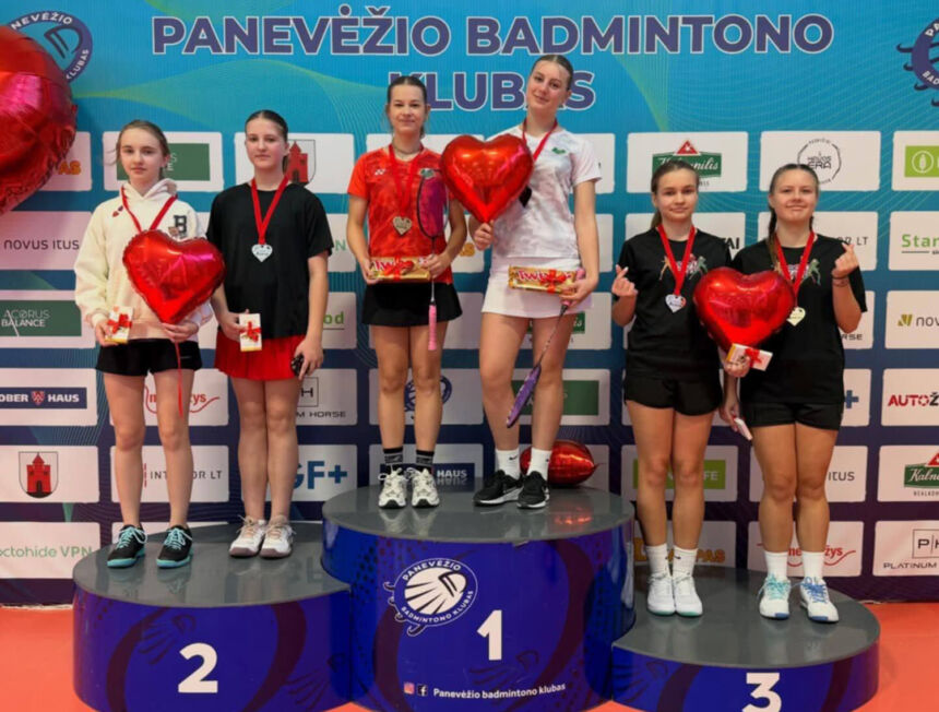 Iškovojo pirmą vietą