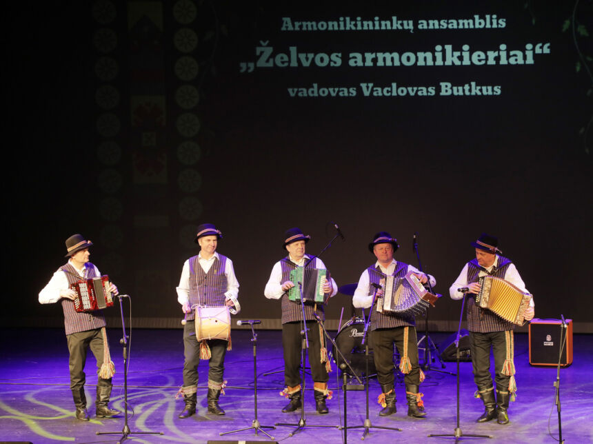 „Grok, armonika“ – bendrystės ir muzikos vakaras