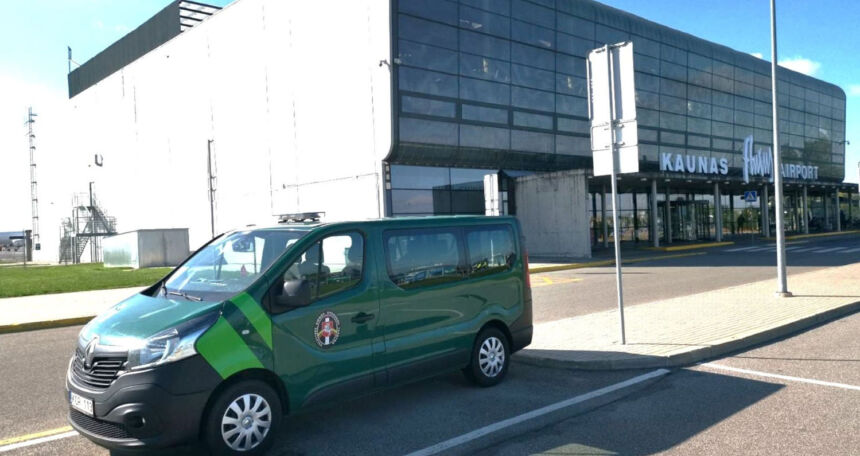 Oro uoste sučiuptas Ukmergės policijos ieškotas vyras