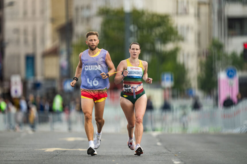 Beveik nematanti maratonininkė: „Svarbiausia – žmonės, kurie gali kovoti kartu“