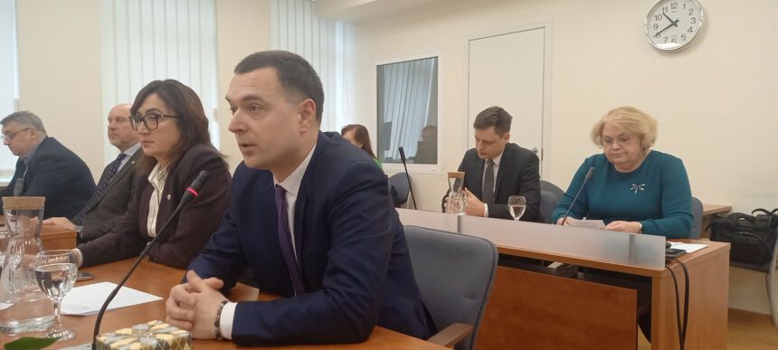 Klausimų uždavė opozicija