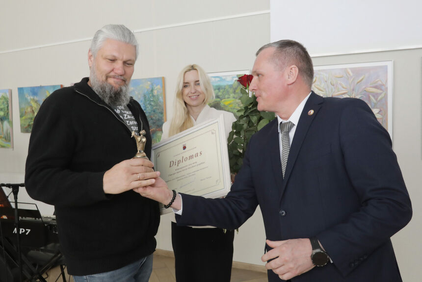 Pasaulinės meno dienos proga įteikti apdovanojimai