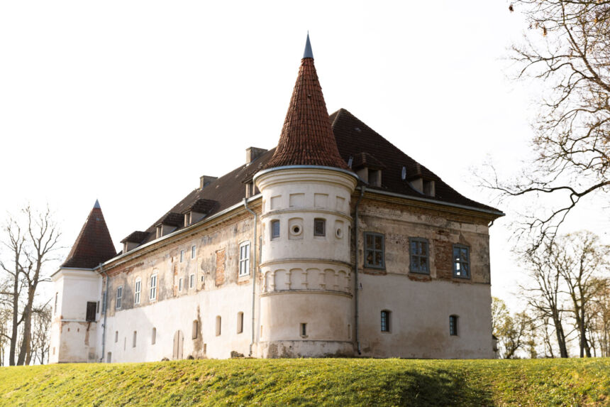 Siesikų pilyje į pabaigą eina unikalios restauracijos darbai
