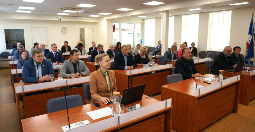 Posėdis „sutilpo“ į keliolika minučių