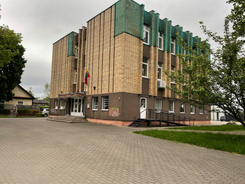Pastatą renovuos ir pritaikys jaunimo veikloms