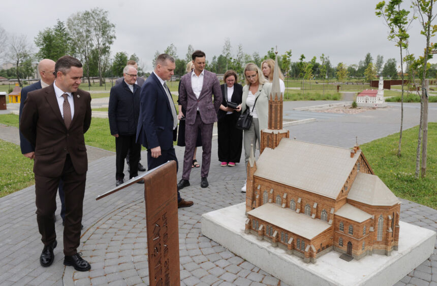 Parką „Mini Lietuva“ papildė dar viena miniatiūra