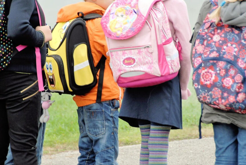 Mokinių kol kas nemažėja, bet ateityje situacija keisis 