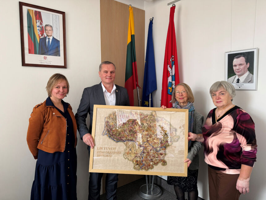 Lietuvos regionus sukūrė iš žolynų